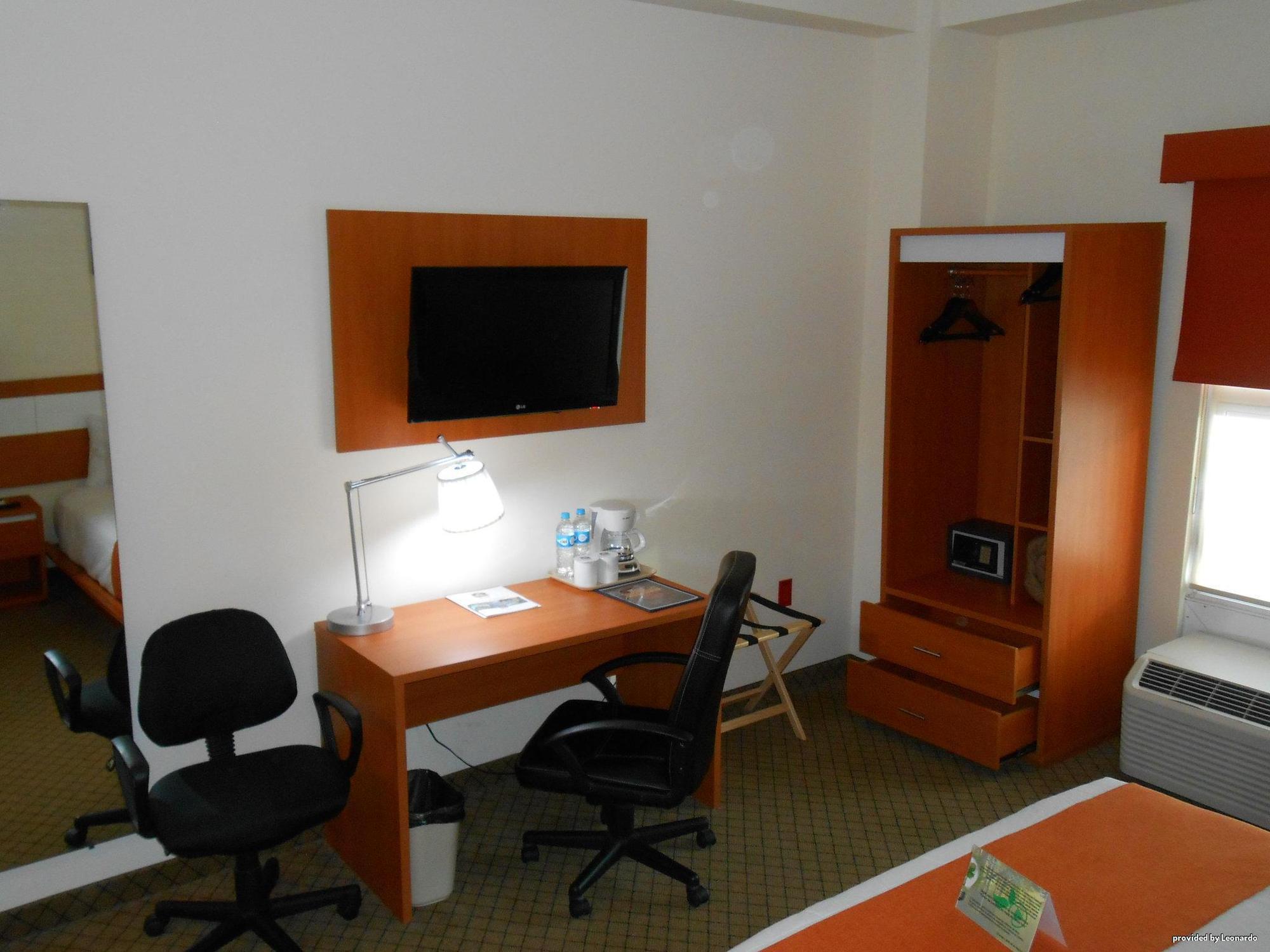 Best Western Plus Piedras Negras Exterior photo